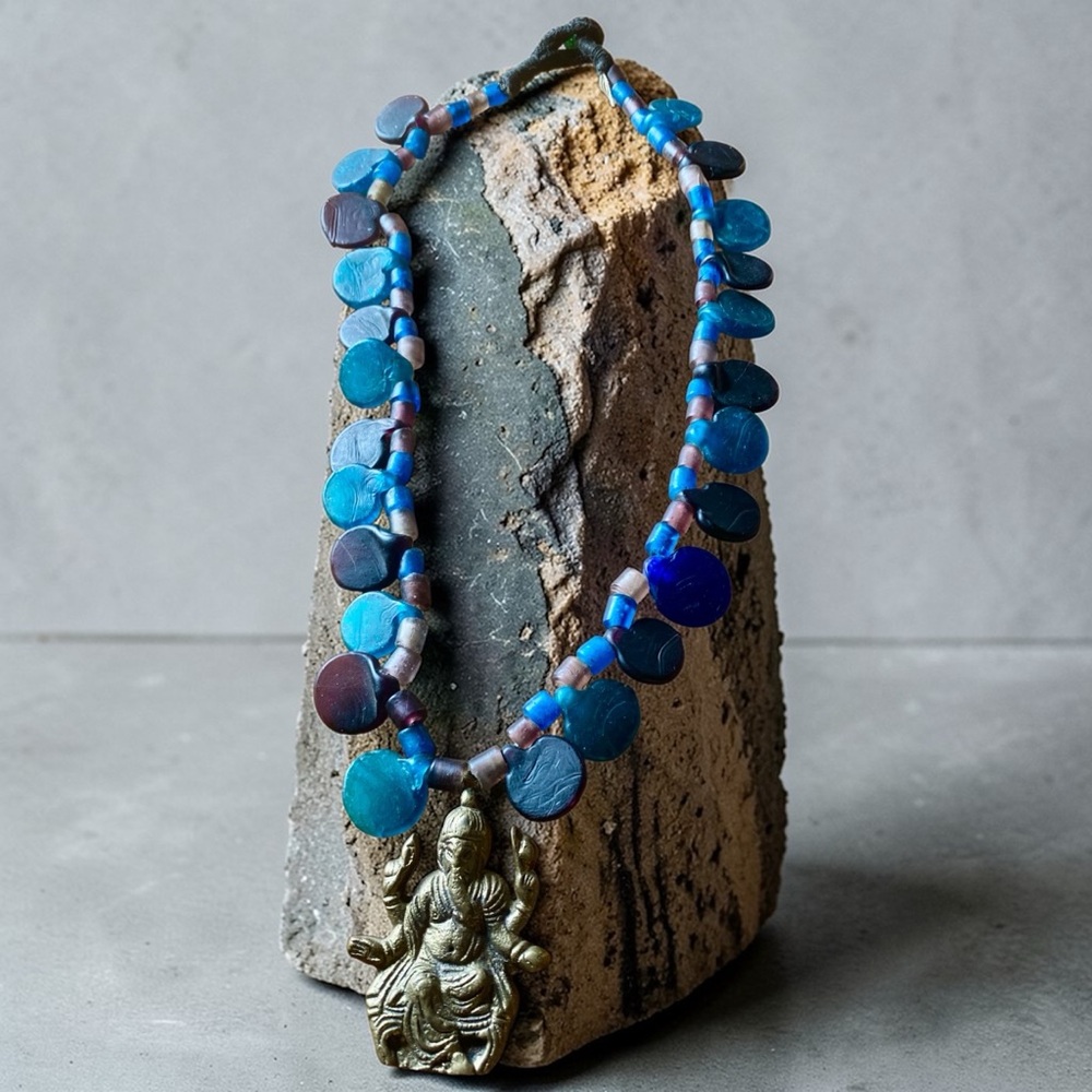 VINTAGE SEA GLASS & BRASS GANESHA PENDANT NECKLACE HANDCRAFTED UNIQUE FUNKY 60'S